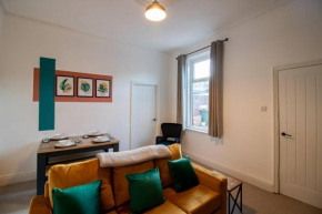 Comfortable Stay At 3 Br Home, Prime Location